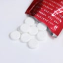 CO2 tablety pro akvarijní rostliny Zdroj oxidu uhličitého do akvária Balení 36 tablet v sáčcích Dávka 2 tablety na 40 l dvakrát týdně 2