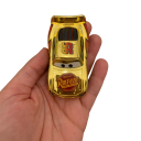 Coche de juguete de aleación 1:55 Disney Pixar Cars 3 Golden Lightning McQueen, modelo de metal para niños, figura coleccionable de juguete 2