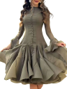 Cocktailkleid mit üppigem mehrlagigem Rock. Rüschenärmel. Eleganter Schnitt. Lange Ärmel. Knopfverschluss. Luxuriöses Gesellschaftsmodell. 7