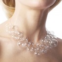 Colar feminino com bolhas 1