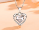 Colar feminino com coração D566 1
