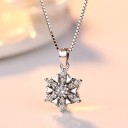 Colar feminino com floco de neve D812 2