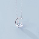 Colar feminino com gatinhos na lua 2