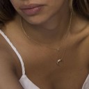 Colar feminino com meia-lua 3