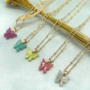 Colar torcido feminino com borboleta 2