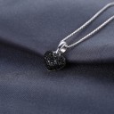 Colgante de corazón negro 3