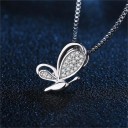 Colgante mariposa de plata para mujer 4