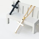 Collana con pendente a croce 2