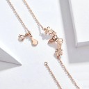 Collana da donna con farfalla e fiori 4