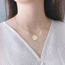 Collana da donna con globo terrestre e compasso 3