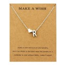 Collana da donna con lettera e cuore 19