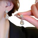 Collana di pietre scintillanti 33+11 cm e orecchini 2.9 cm Gocce geometriche Gioielli da sposa e da sposa set per donne 2