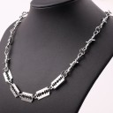 Collar de alambre de púas para mujer 2
