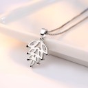 Collar de mujer con colgante D585 2