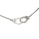 Collar de mujer con colgante de esposas 1