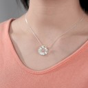Collar de mujer con corte de lápiz 4