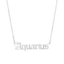 Collar de mujer con nombres en latín 16