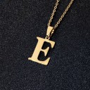 Collar de mujer letra D183 W