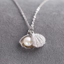 Collar de perlas de mujer en concha 4