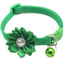 Collare con fiore e campanella 5