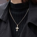 Collier avec croix D388 4