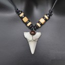 Collier avec dent de requin 6