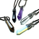 Collier avec pendentif D467 1