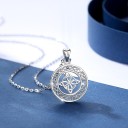 Collier avec pendentif D690 3