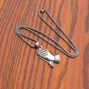 Collier avec pendentif mains 1