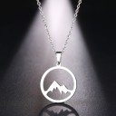Collier avec pendentif montagne 5