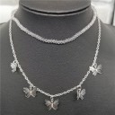 Collier double pour femmes avec des papillons et des perles 1