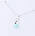 Collier féminin avec pendentif D625 1