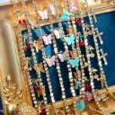 Collier féminin avec pendentifs D129 2