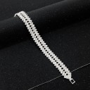 Collier féminin en argenté à la mode 3