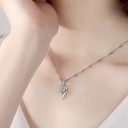 Collier femme avec pendentif D403 3