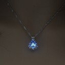 Collier femme avec pendentif D67 1