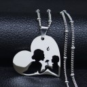 Collier femme avec pendentif famille 1