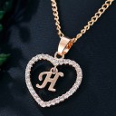 Collier femme lettre dans un cœur 11