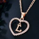 Collier femme lettre dans un cœur 15