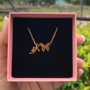 Collier femme lettre et papillon 3