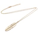 Collier femme plume 3