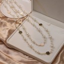 Collier long pour femme avec des roses 4