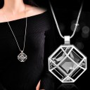 Collier long pour femme avec pendentif D53 11