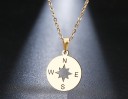 Collier pour femme avec boussole D364 1