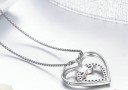 Collier pour femme avec cœurs et infini 2