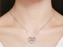 Collier pour femme avec cœurs et infini 3