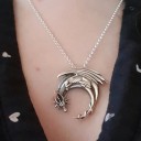 Collier pour femme avec dragon D225 1