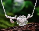 Collier pour femme avec fleur sur branche A1605 2