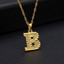 Collier pour femme avec lettre 5