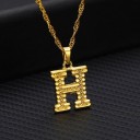 Collier pour femme avec lettre 11